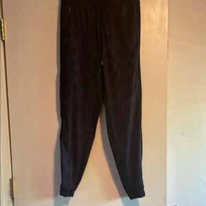 Women’s Black & Blue Snake Print Jogger Pants by Athleta